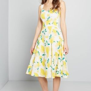 Collectif white and yellow lemon circle dress